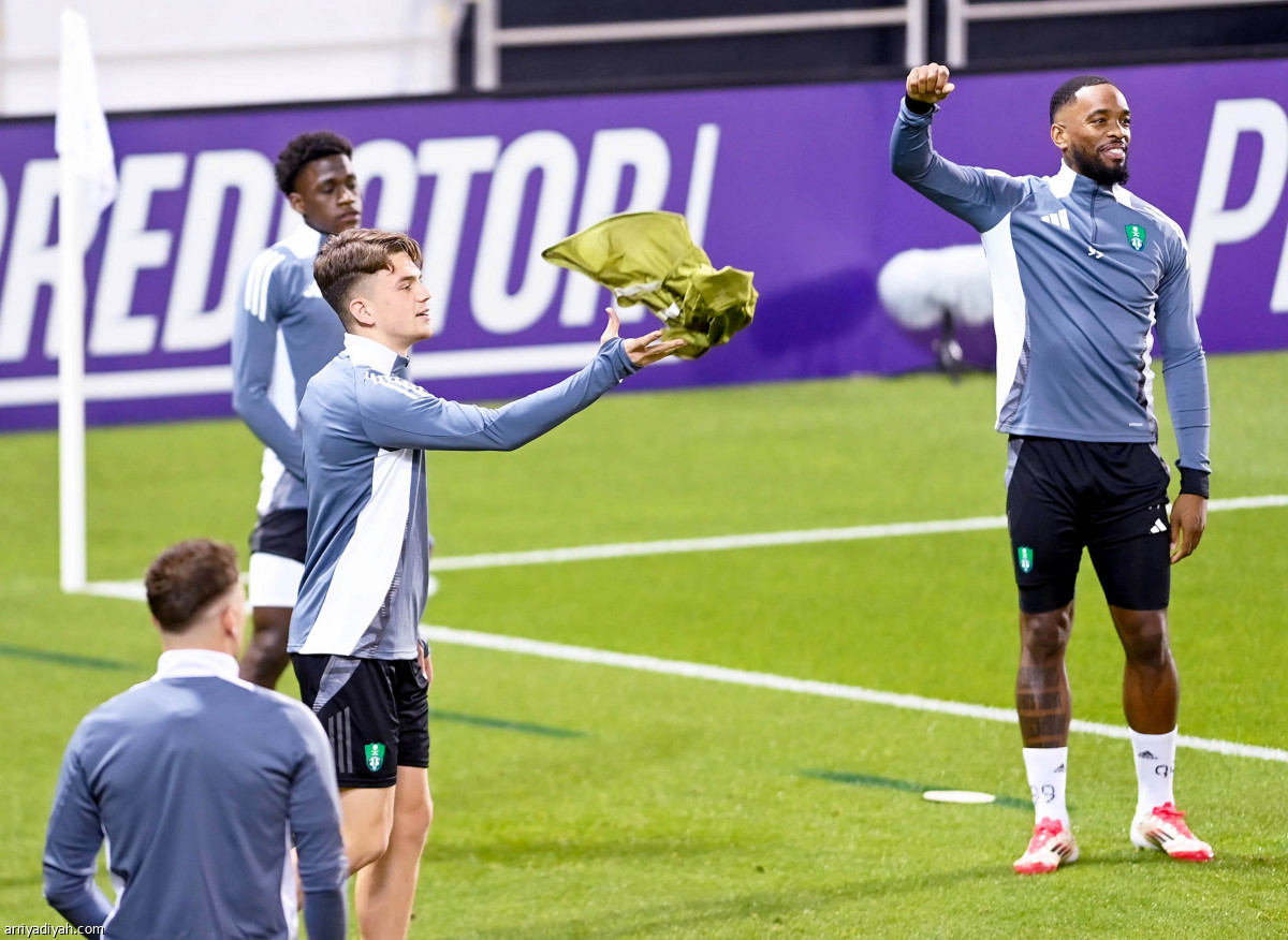 الأهلي.. تدريب ترفيهي