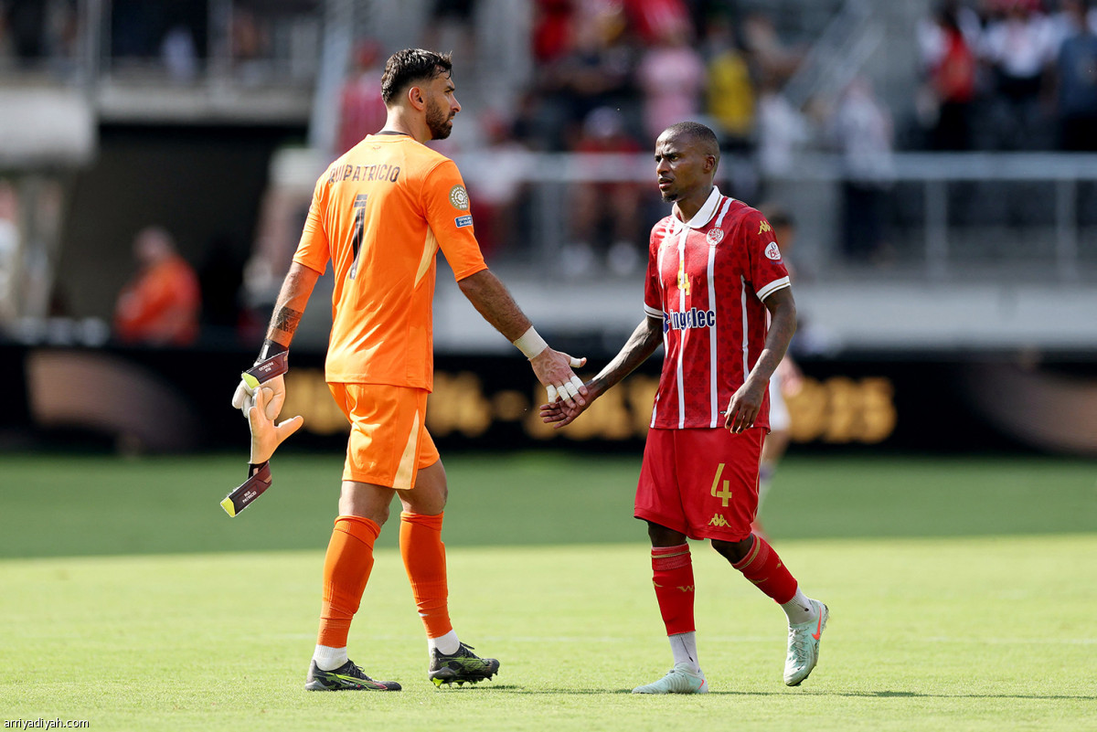 العين يودع بفوز