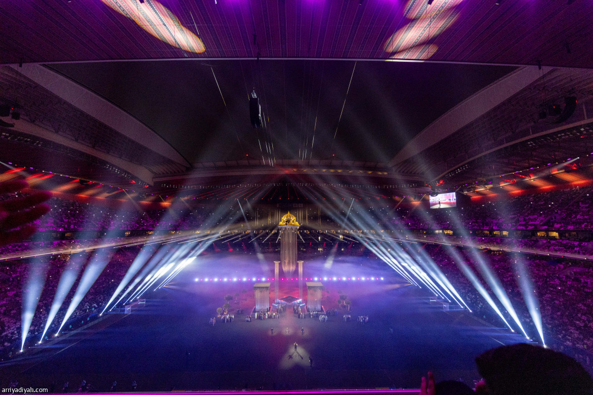 العرب يحتفلون