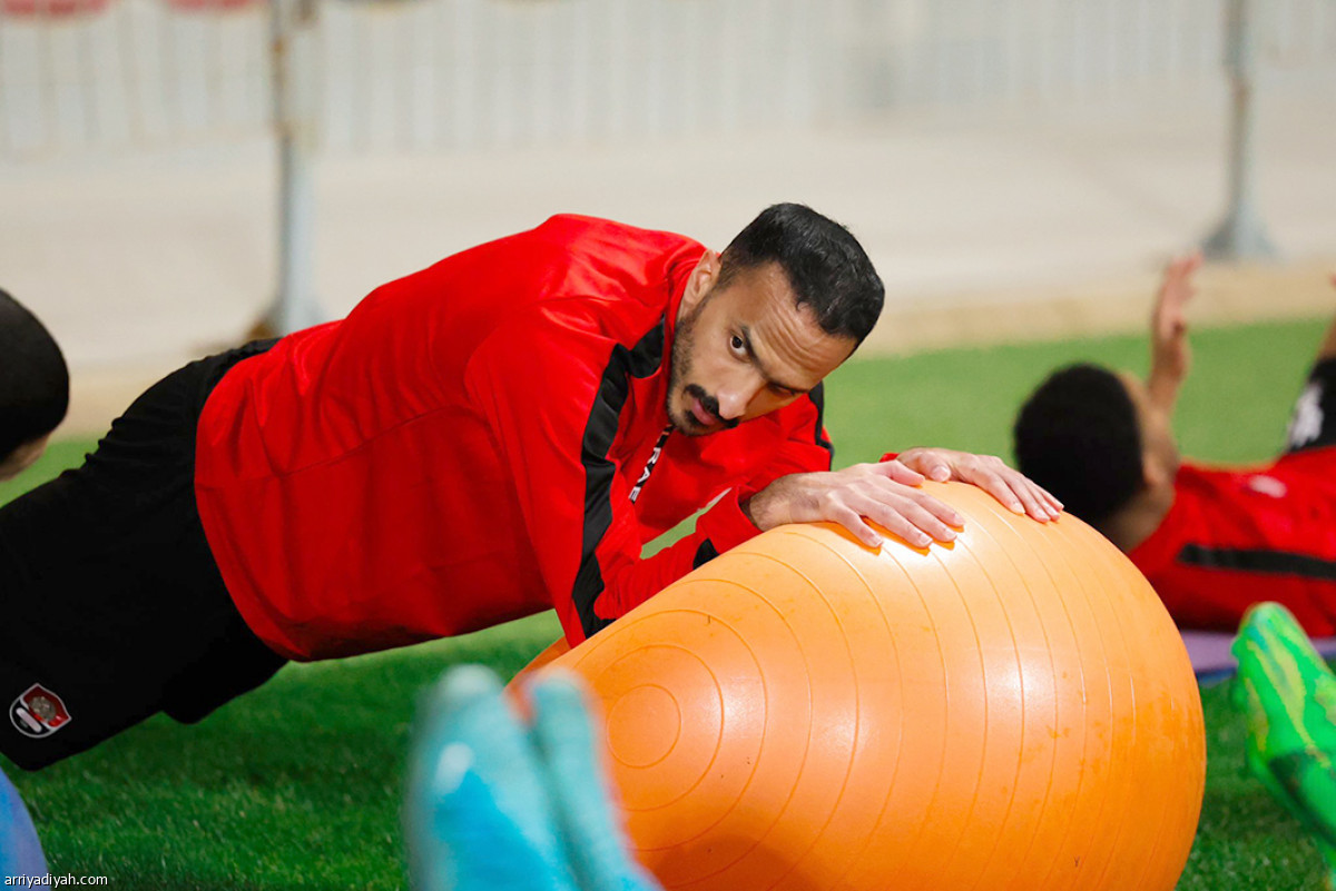 القادسية والرائد يتأهبان