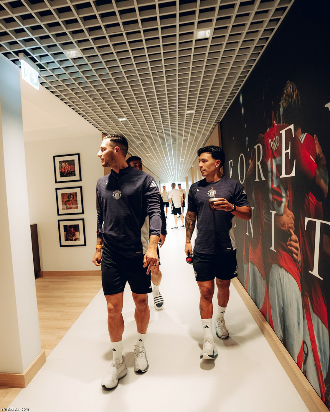 «كارينجتون» يغيّر الهوية