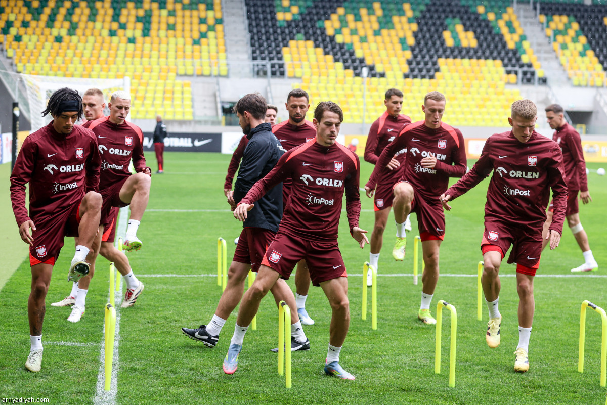 بولندا.. جلسة تدريبية