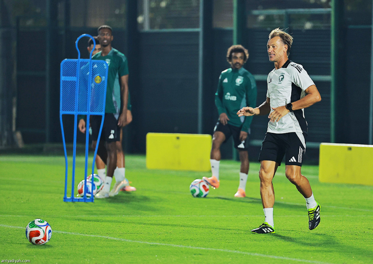 الصقور.. تحضيرات مكثفة