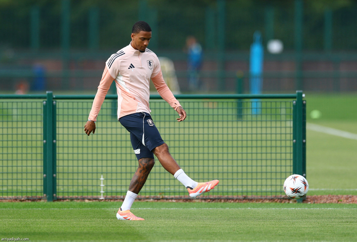 أستون فيلا.. استعداد أخير