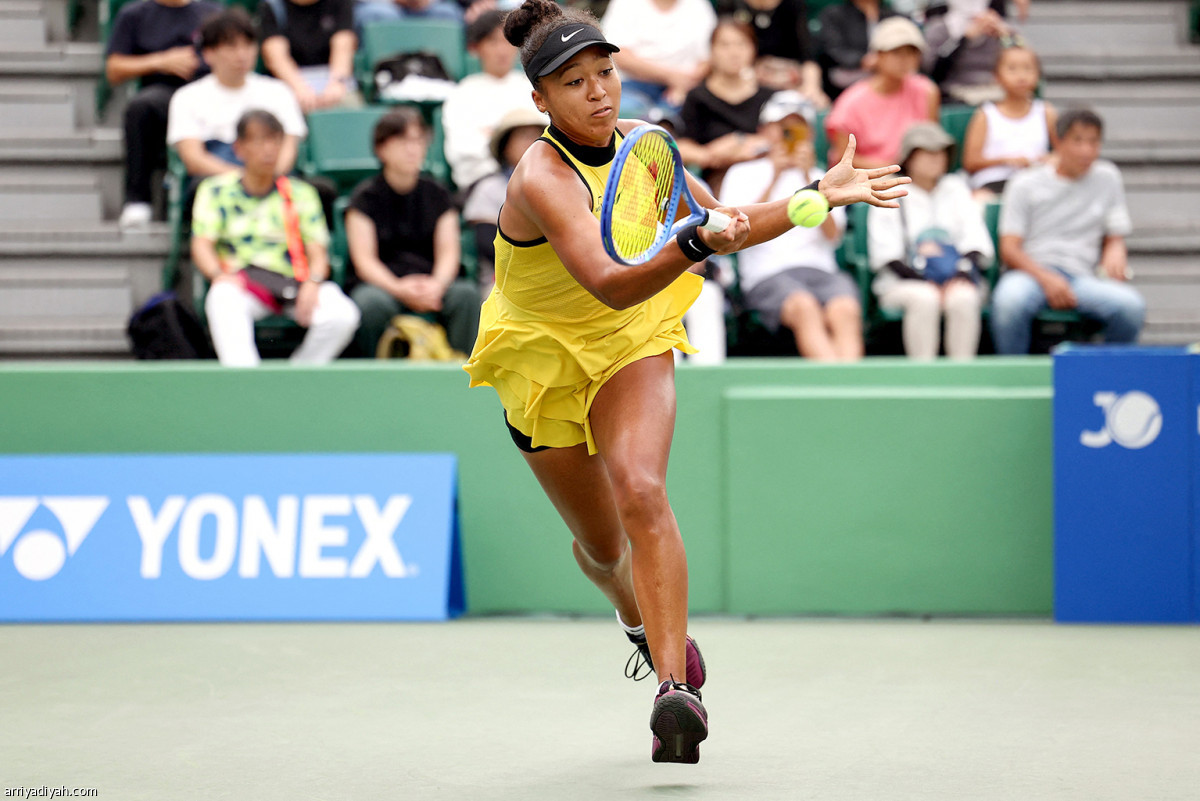 أوساكا تعبر