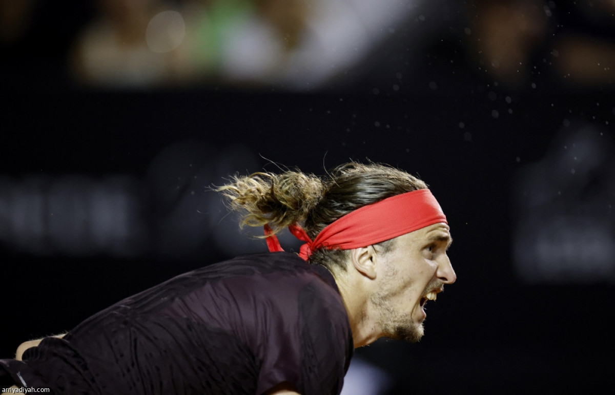 اصطدام وخروج