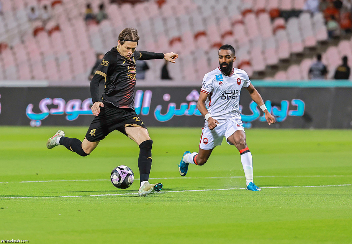 أخيرا فاز الوحدة