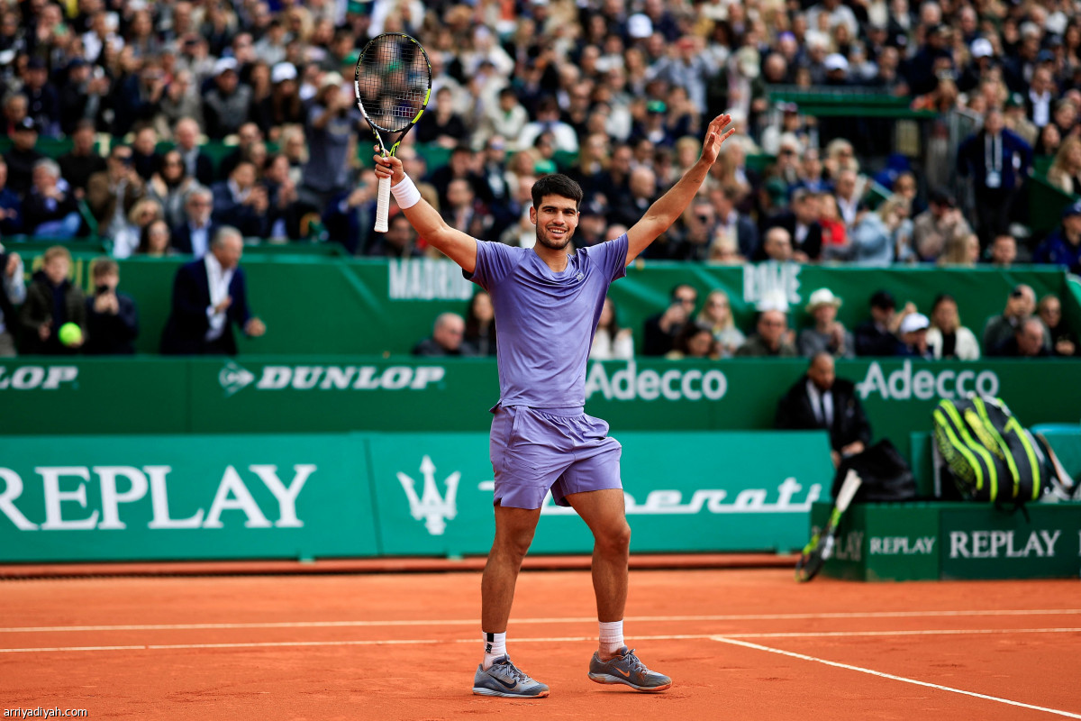 ألكاراز.. بطل