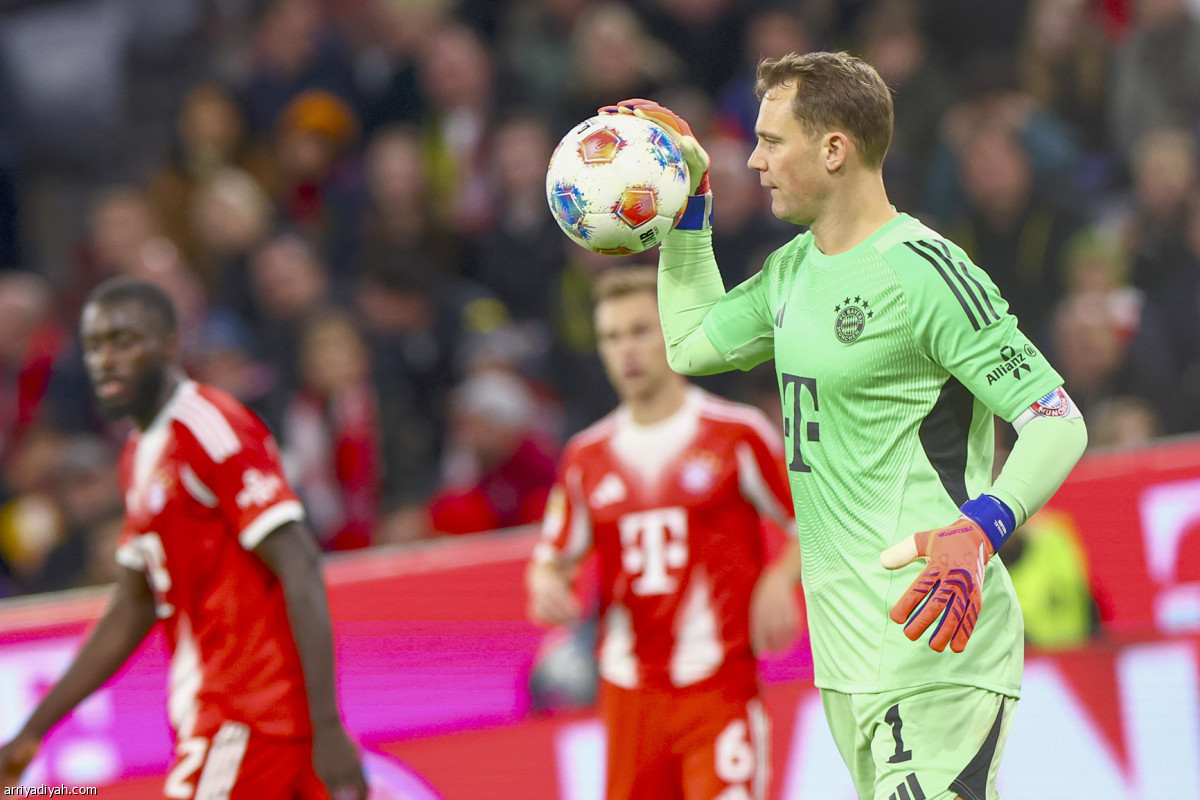 نوير.. 363 انتصارا