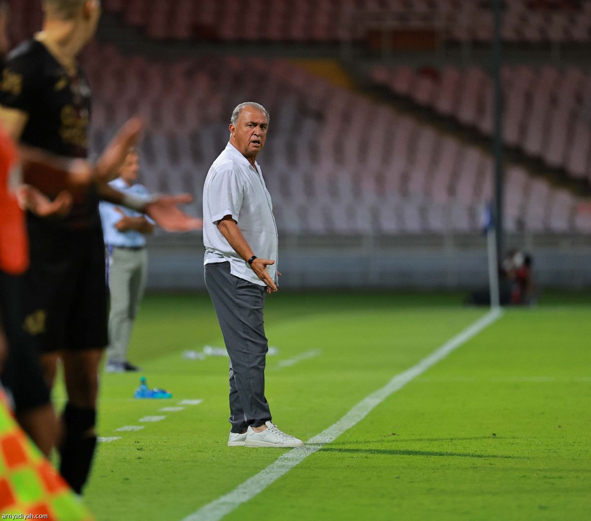 «الليوث» تنتصر