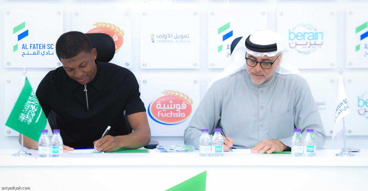 الفتح.. مهرجان صفقات