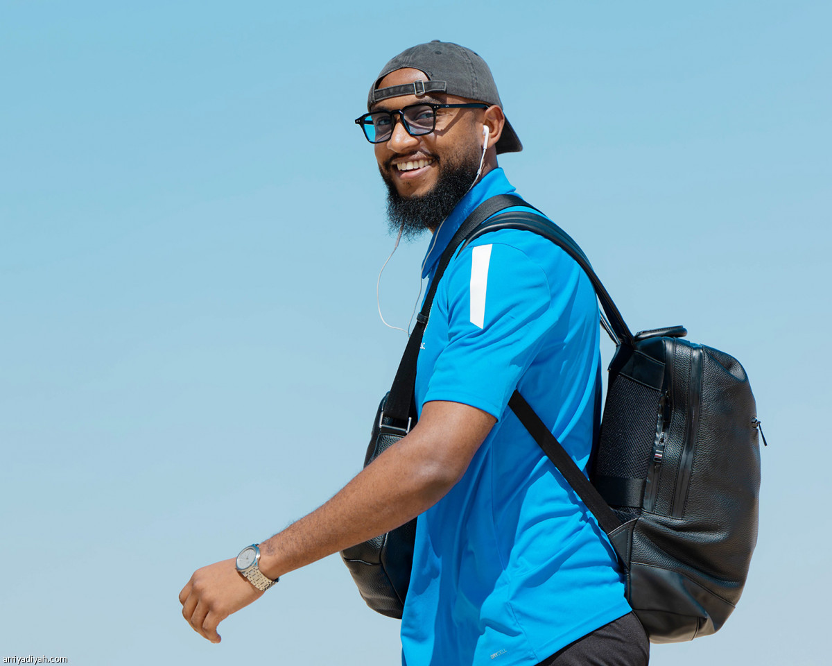 إسبانيا تجهز نيوم